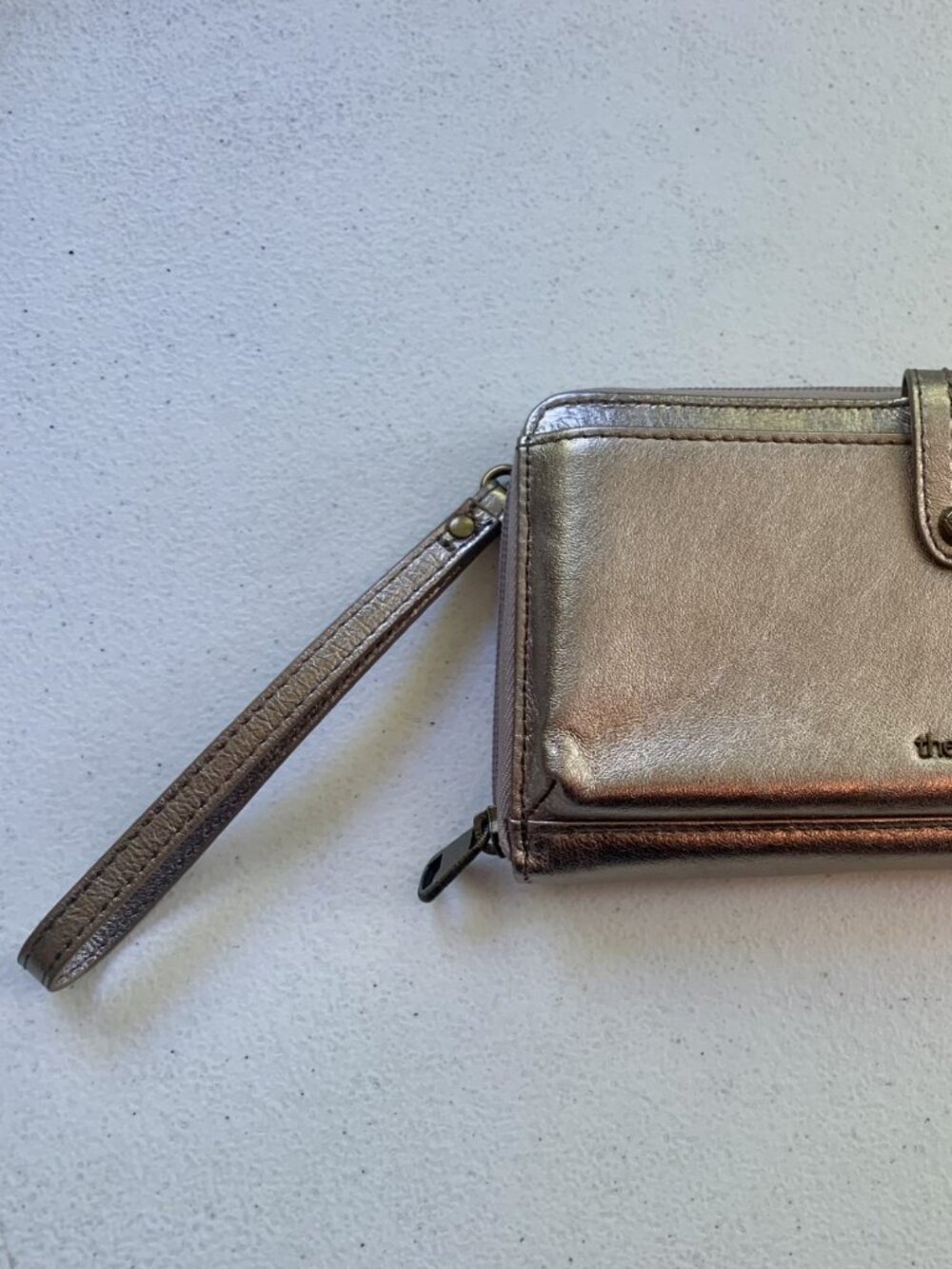 THE SAK 3-in-1 Phone Wallet Bronze - Picture 12 of 12